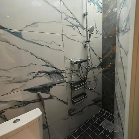 Chelsea Karusselli 3 * Pärnu