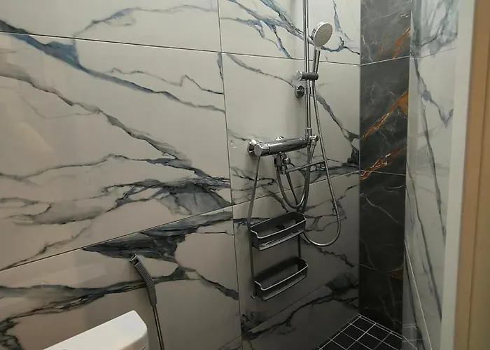 Chelsea Karusselli 3 * 派尔努